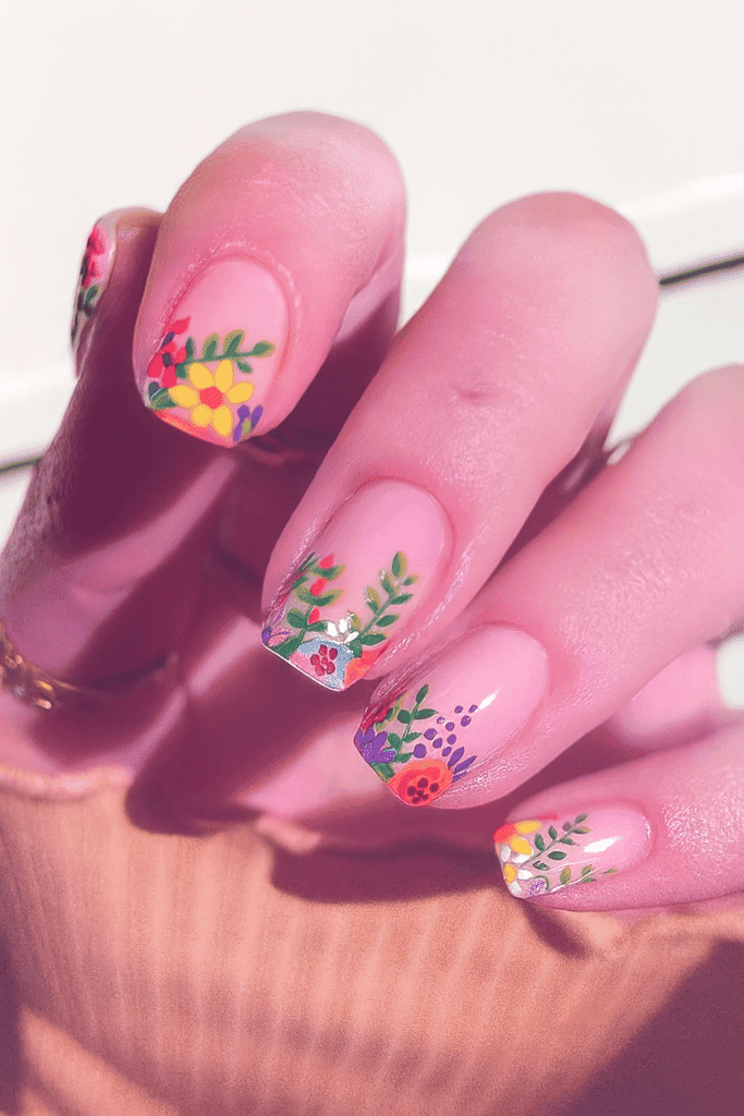 Floral Nail Art? It's Giving Last Season